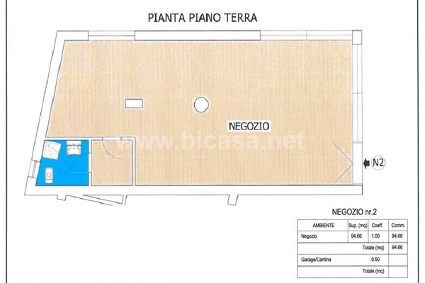 2 - Locale commerciale Negozio Pesaro (PU)  