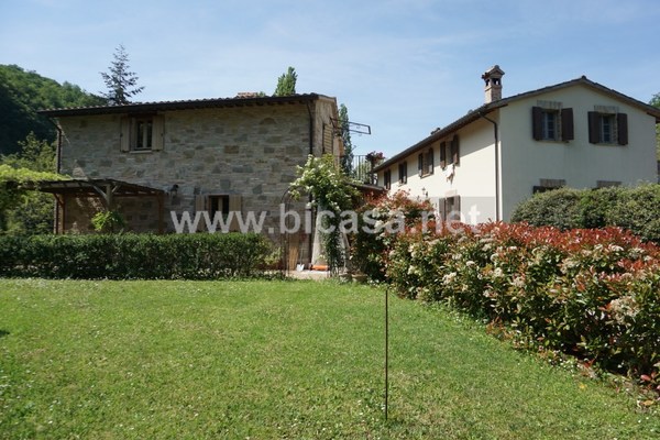 esterni borgo 3 casolari (4) - Unifamiliare Villa Urbino (PU) PIEVE DI CAGNA, PIEVE DI CAGNA 