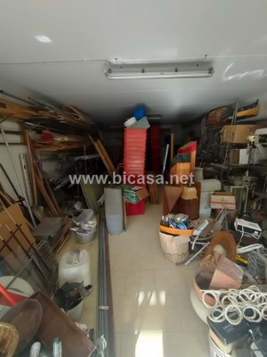img-20240408-wa0041 - Garage Box auto Posto auto Pesaro (PU) CENTRO CITTA, CELLETTA 