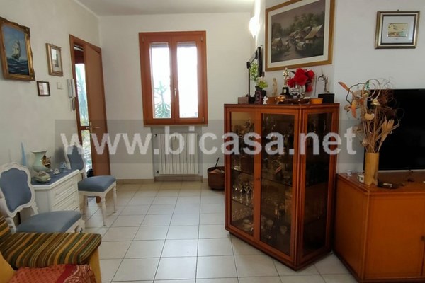 whatsapp image 2022-05-02 at 11.52.48 (2) - Appartamento Pesaro (PU) CENTRO CITTA, CENTRO STORICO 