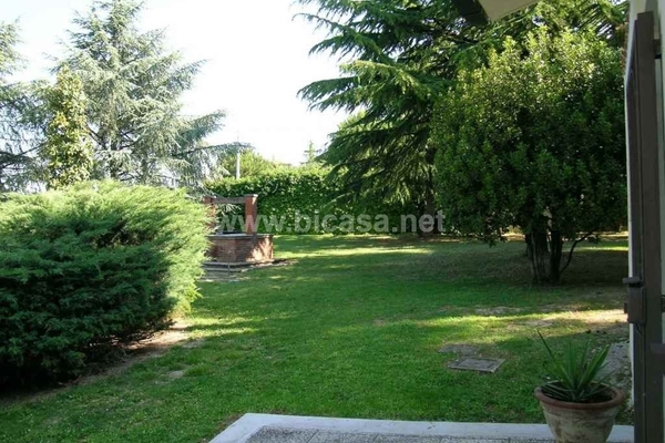 foto esterni-page-003 - Unifamiliare Villa Pesaro (PU) Novilara 