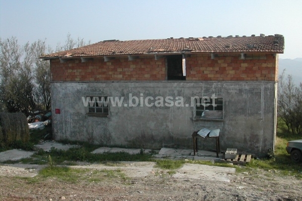 dscn6477 - Unifamiliare Casa singola Sassocorvaro Auditore (PU)  