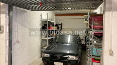 Garage Box auto Posto auto Pesaro (PU) CENTRO CITTA, PANTANO