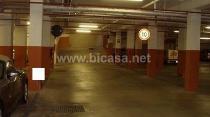 Garage Box auto Posto auto Pesaro (PU) CENTRO CITTA, CENTRO STORICO